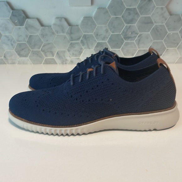 NEVER WORN! Cole Haan ZeroGrand size 9 1/2 BRAND NEW - Picture 3 of 4
